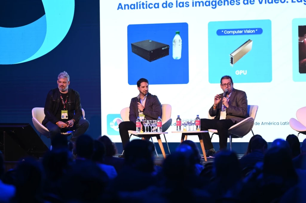 Ecommerce Day,  Esteban Di Stilio (lop), Federico Alaña (Oracle), Nelson Pesce (Lenovo)