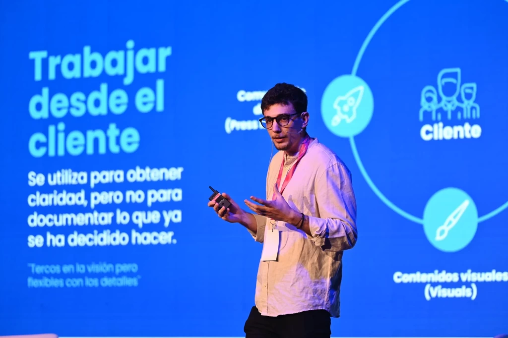 Ecommerce Day,  AWS Martín Sanado
